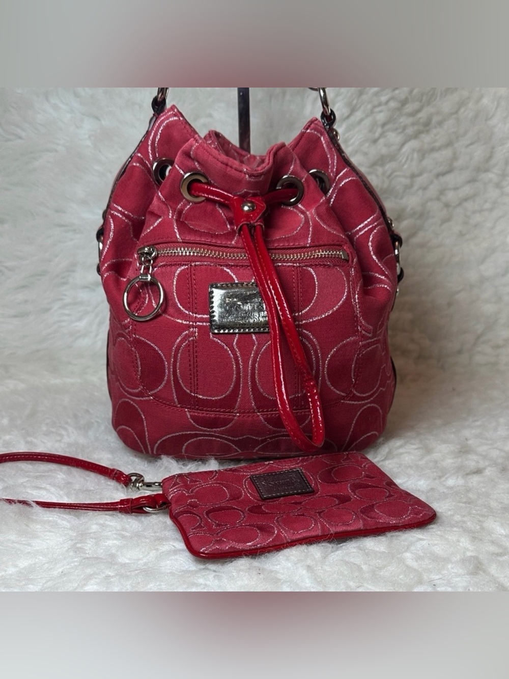 Coach Vintage RARE Signature Red POPPY Drawstring Bucket Bag And Wristlet Set